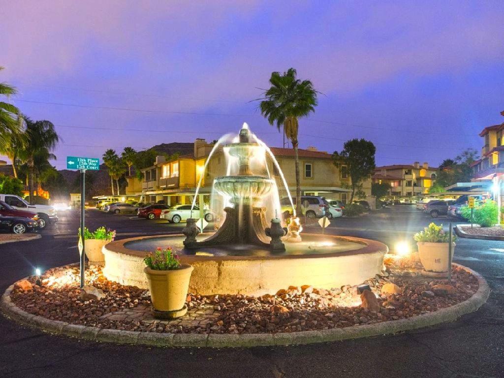 Private Resort Community -- ½ Mile Walk To Hiking & Biking At N. Mtn. Preserve! 凤凰城 外观 照片