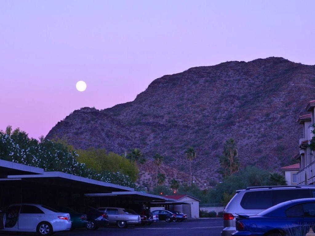 Private Resort Community -- ½ Mile Walk To Hiking & Biking At N. Mtn. Preserve! 凤凰城 外观 照片